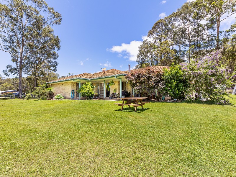 4 Forest Bank Close, Gulmarrad NSW 2463
