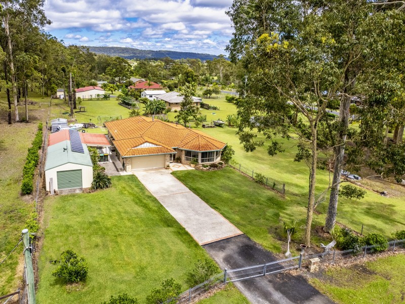 4 Forest Bank Close, Gulmarrad NSW 2463