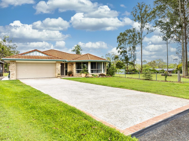 4 Forest Bank Close, Gulmarrad NSW 2463