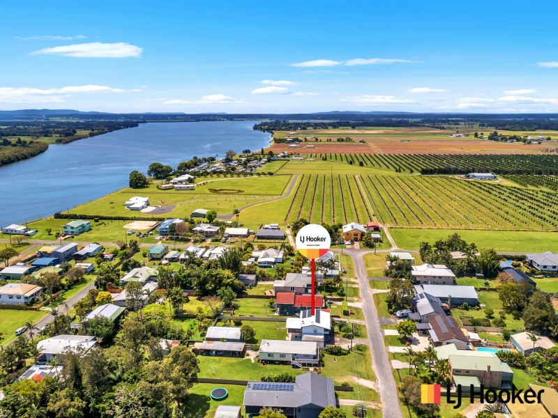 7 Dalley Street, Palmers Island NSW 2463