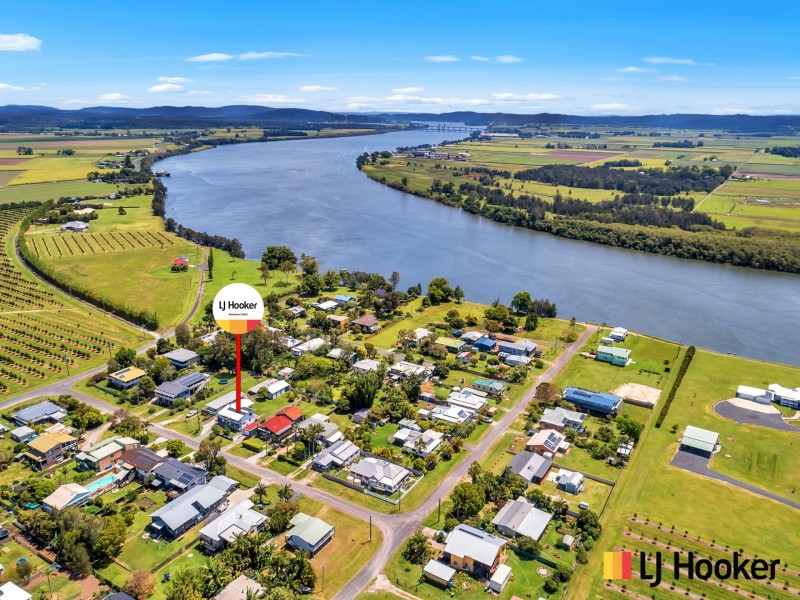 7 Dalley Street, Palmers Island NSW 2463