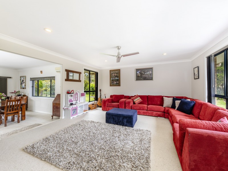 6 Sundew Close, Gulmarrad NSW 2463