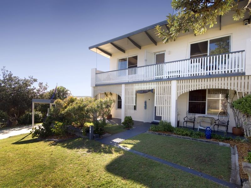 2 Azalea Street, Brooms Head NSW 2463