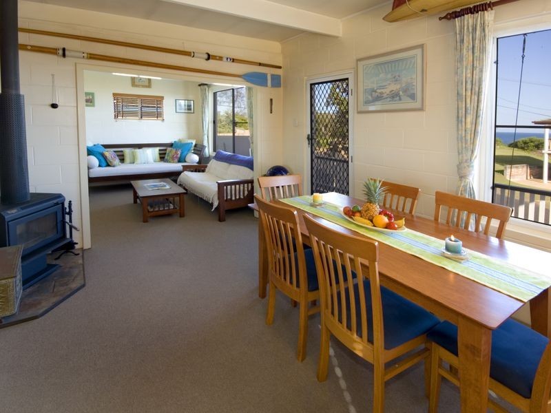 2 Azalea Street, Brooms Head NSW 2463