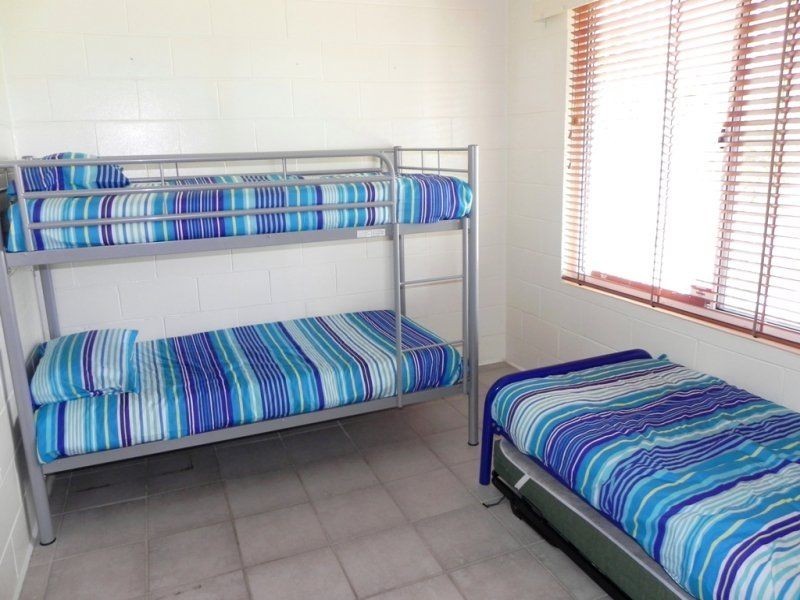 2 Azalea Street, Brooms Head NSW 2463