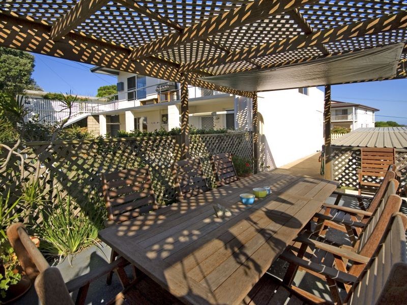 2 Azalea Street, Brooms Head NSW 2463
