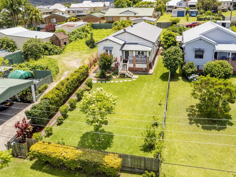 9 Taloumbi Street, Maclean NSW 2463