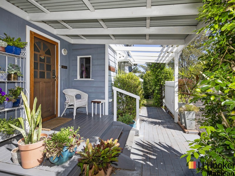 8 Cameron Street, Maclean NSW 2463