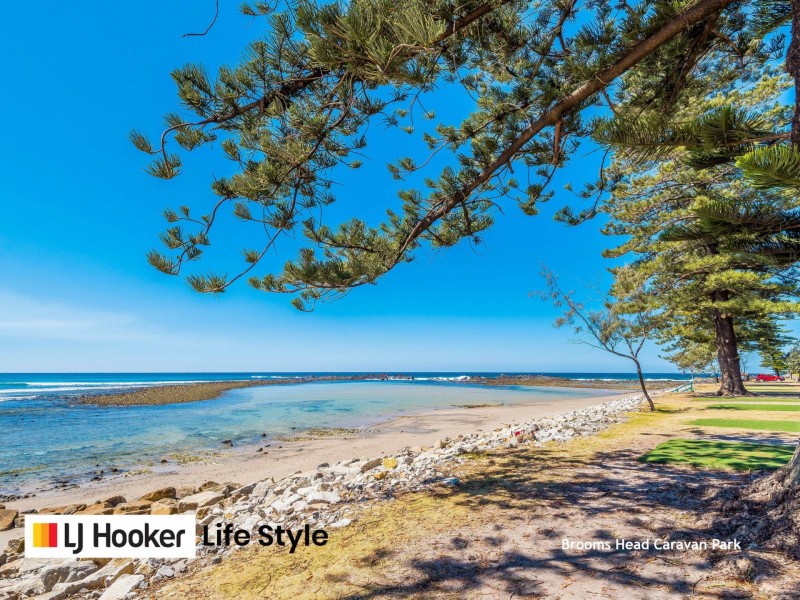 6 Baumea Street, Brooms Head NSW 2463