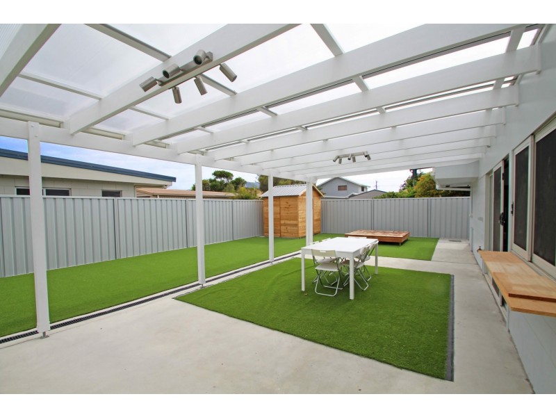 4 Heath St, Brooms Head NSW 2463