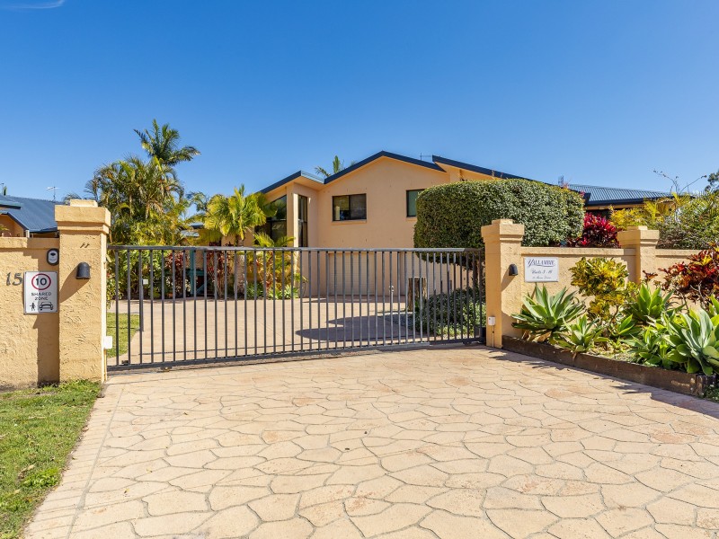 Unit 13/15 Shores Drive, Yamba NSW 2464