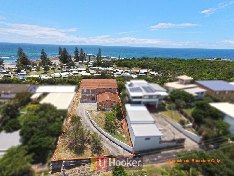140 Ocean Road, Brooms Head NSW 2463