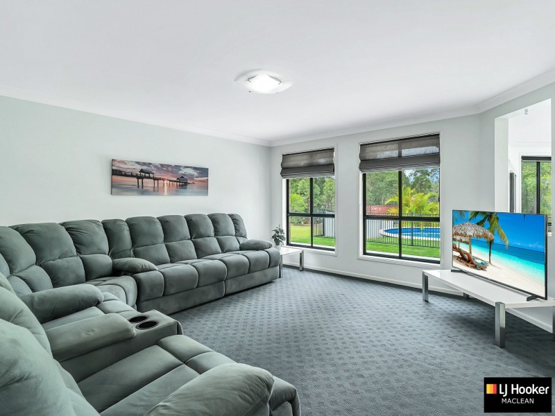 44 Ridgewood Drive, Woombah NSW 2469