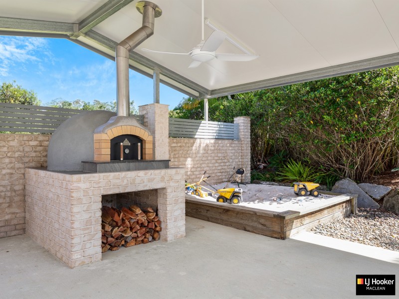 18 Albert Place, Gulmarrad NSW 2463