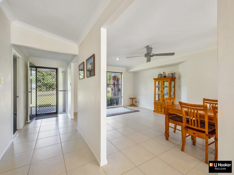 18 Albert Place, Gulmarrad NSW 2463
