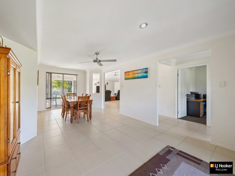 18 Albert Place, Gulmarrad NSW 2463