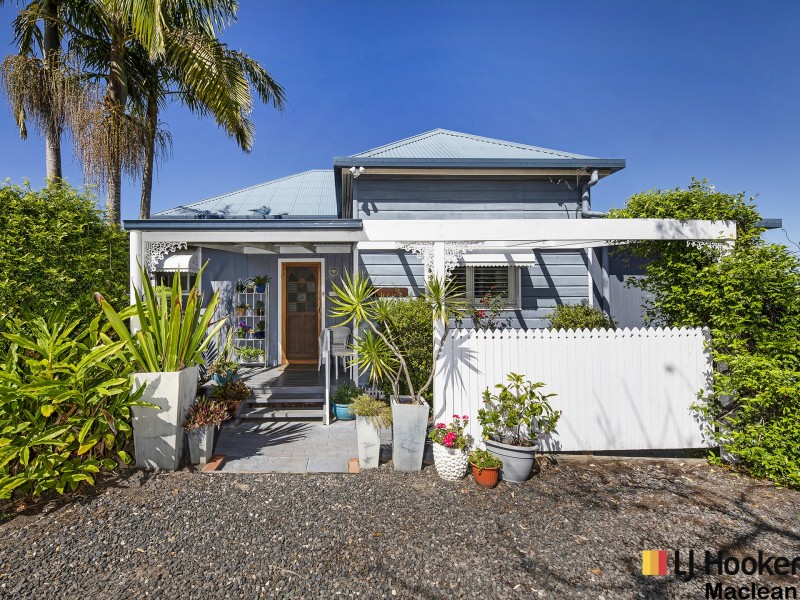 8 Cameron Street, Maclean NSW 2463