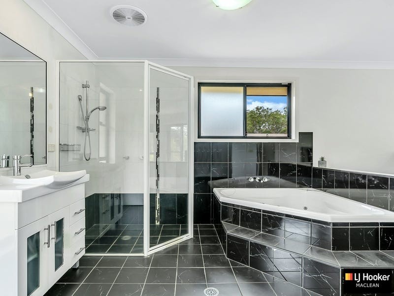 44 Ridgewood Drive, Woombah NSW 2469