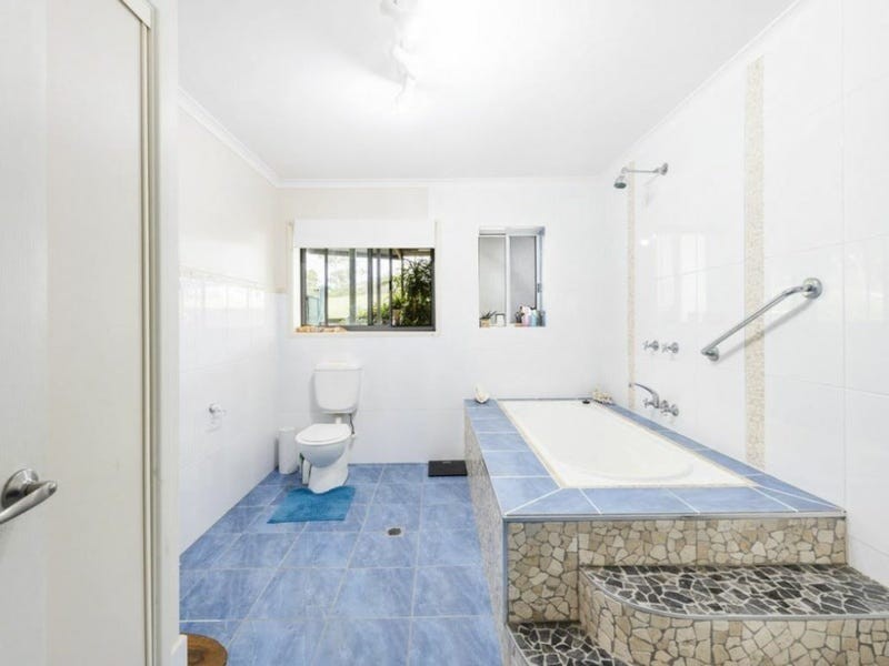 1060 Brooms Head Road, Taloumbi NSW 2463