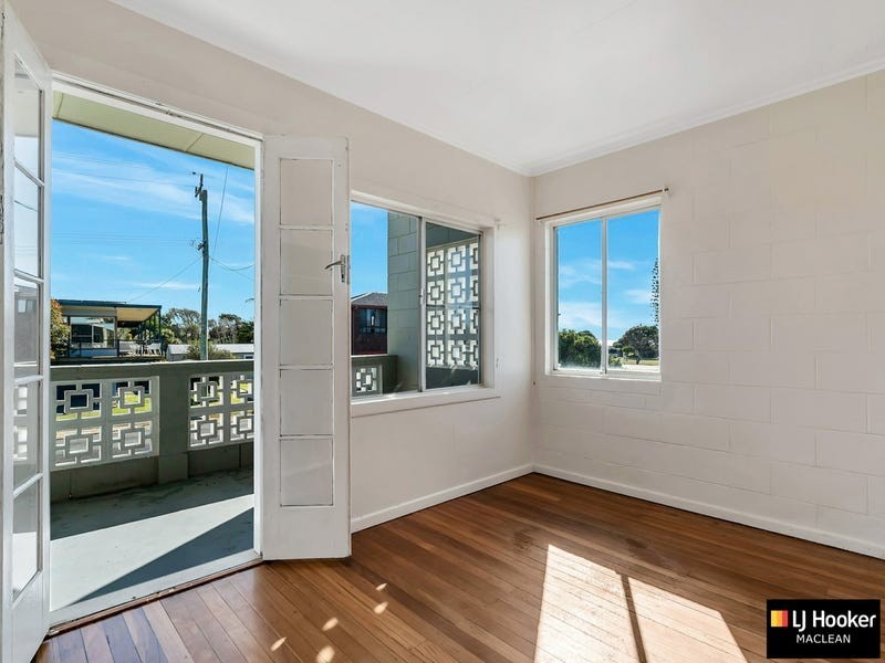 1 Heath Street, Brooms Head NSW 2463