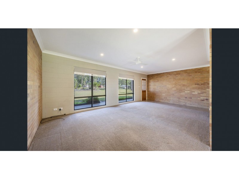 33 Gecko Court, Woombah NSW 2469