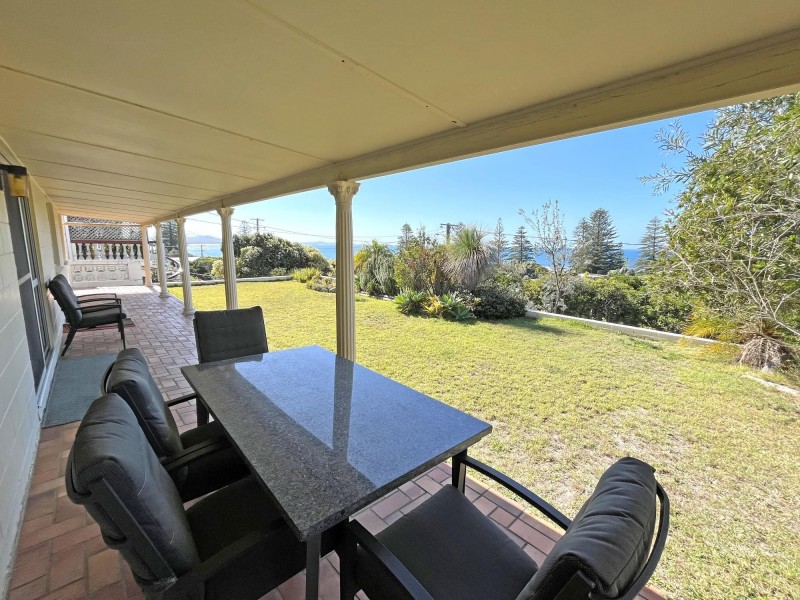 138 Ocean Road, Brooms Head NSW 2463