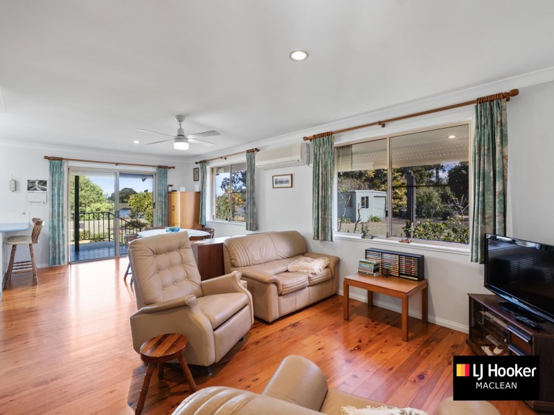 76 Clarence Street, Brushgrove NSW 2460