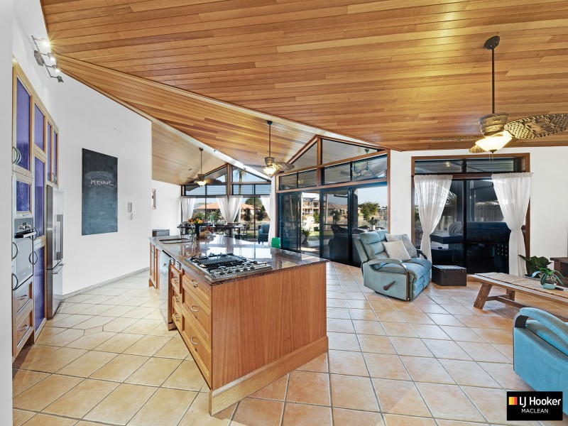 81 Witonga Drive, Yamba NSW 2464
