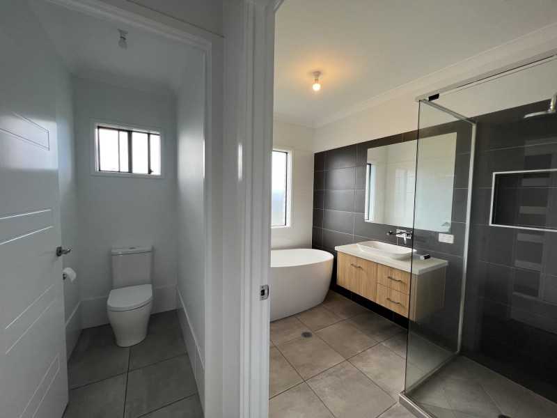 2 Aberdeen Place, Townsend NSW 2463