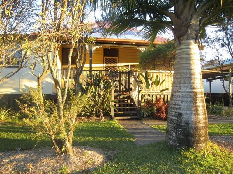 10 Gordon Street, Palmers Island NSW 2463