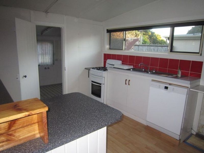 10 Gordon Street, Palmers Island NSW 2463