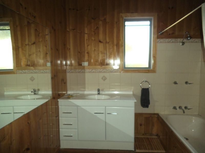 4 Carrington Street, Palmers Island NSW 2463