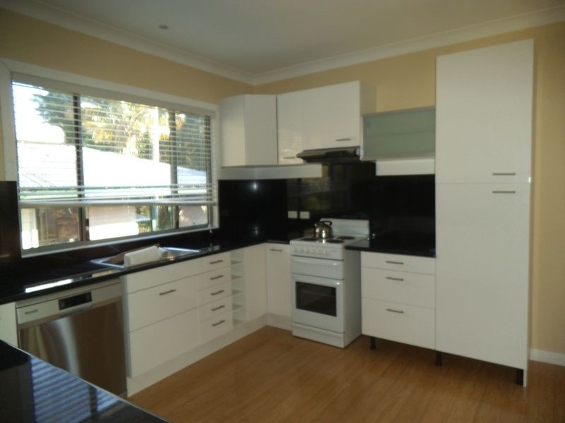 4 Carrington Street, Palmers Island NSW 2463