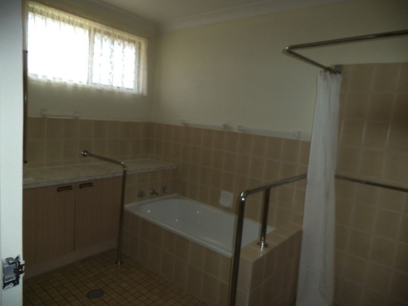 22 Central Avenue, Maclean NSW 2463