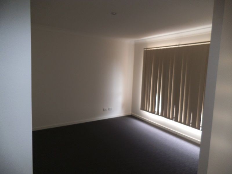 36 Edinburgh Street, Townsend NSW 2463