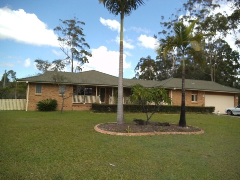27 Parklands Drive, Gulmarrad NSW 2463