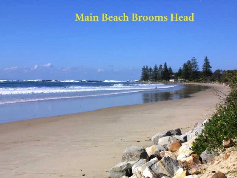 2/39 Ocean Road, Brooms Head NSW 2463