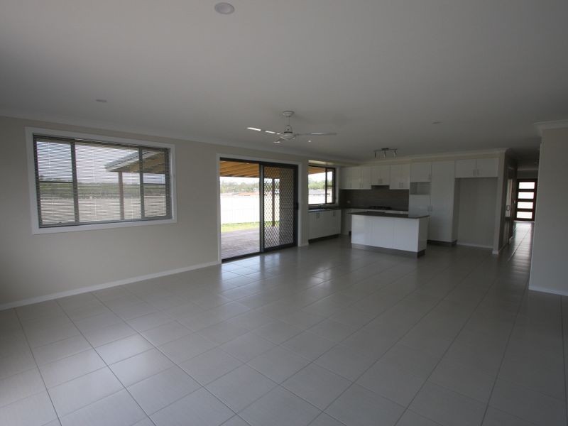 23 Edinburgh Street, Townsend NSW 2463