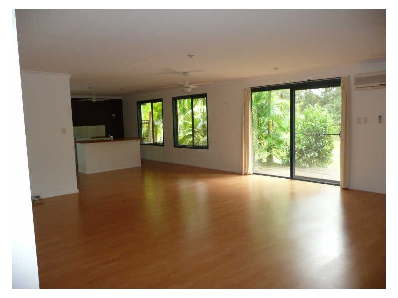 20 Gumhill Drive, Woombah NSW 2469