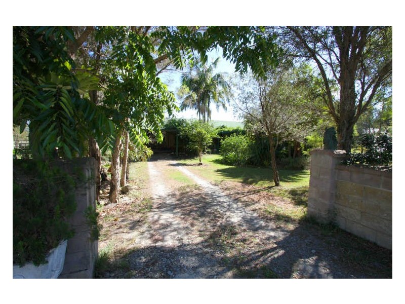 38 Clyde Essex Drive, Gulmarrad NSW 2463