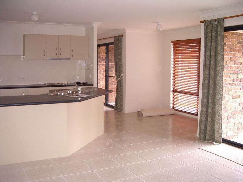 6 Kelly Crescent, Townsend NSW 2463