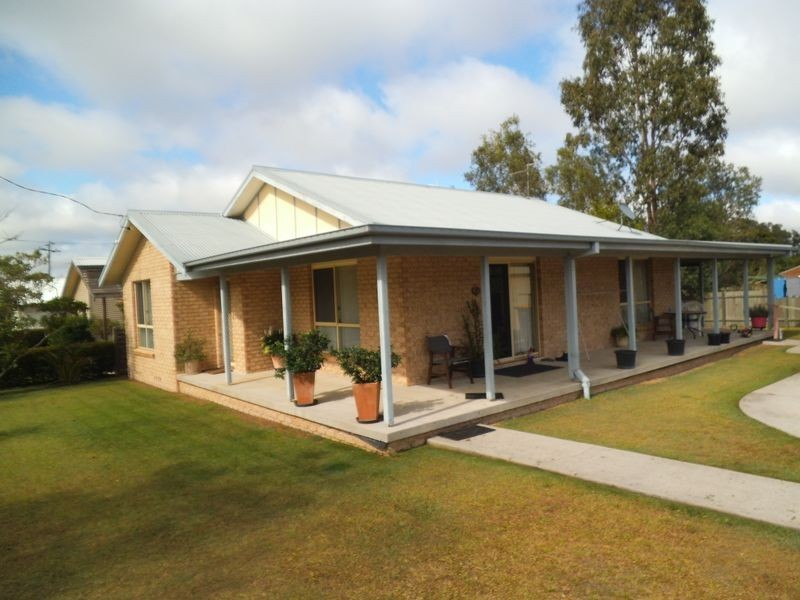 24 Cypress Street, Townsend NSW 2463