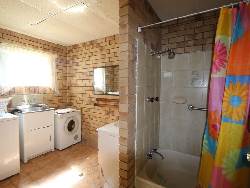 13 Honeysuckle Street, Brooms Head NSW 2463