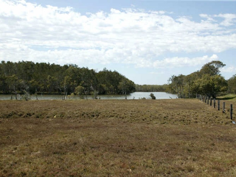 640 North Bank Road, Palmers Island NSW 2463