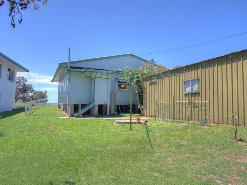 51 Ocean Road, Brooms Head NSW 2463