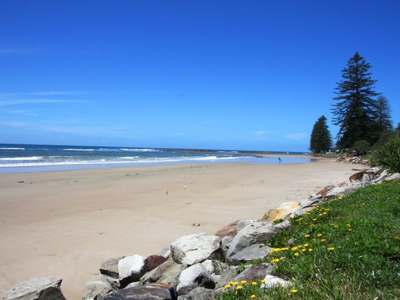 51 Ocean Road, Brooms Head NSW 2463 LJ Hooker Maclean Leased