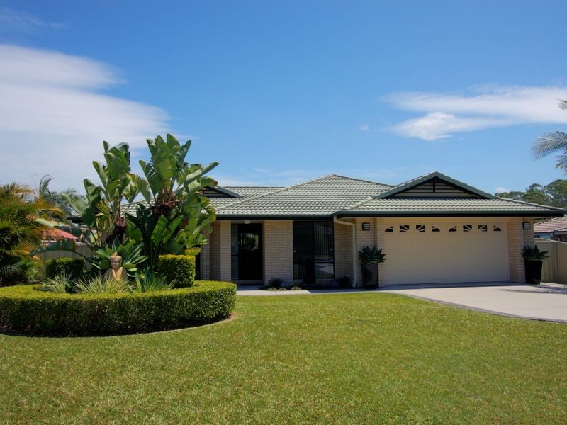 8 Kelly Crescent, Townsend NSW 2463