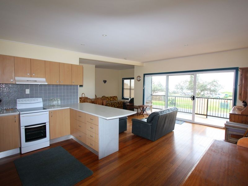 54 Ocean road, Brooms Head NSW 2463