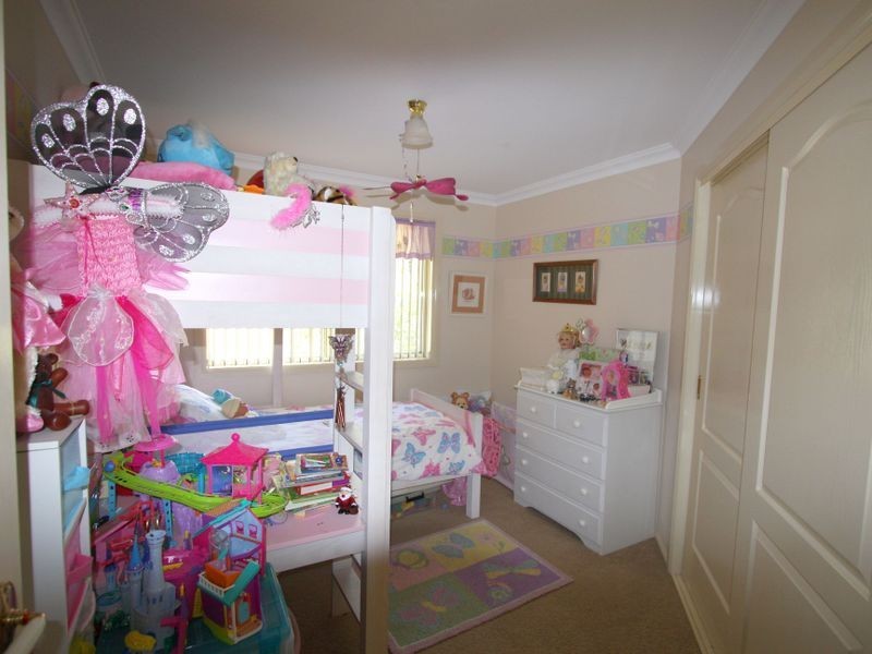 18 Blue Wren Close, Gulmarrad NSW 2463