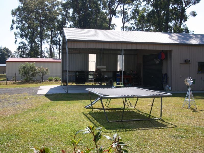 18 Blue Wren Close, Gulmarrad NSW 2463